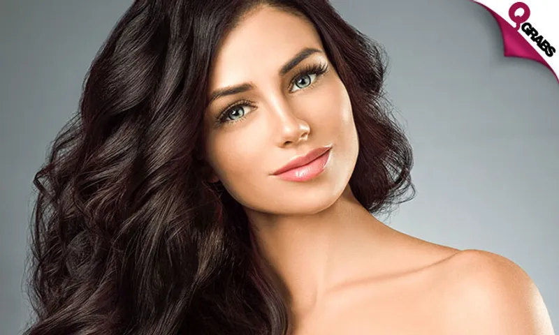 Hairstyling: Wavy, Retro & More in West Bay!